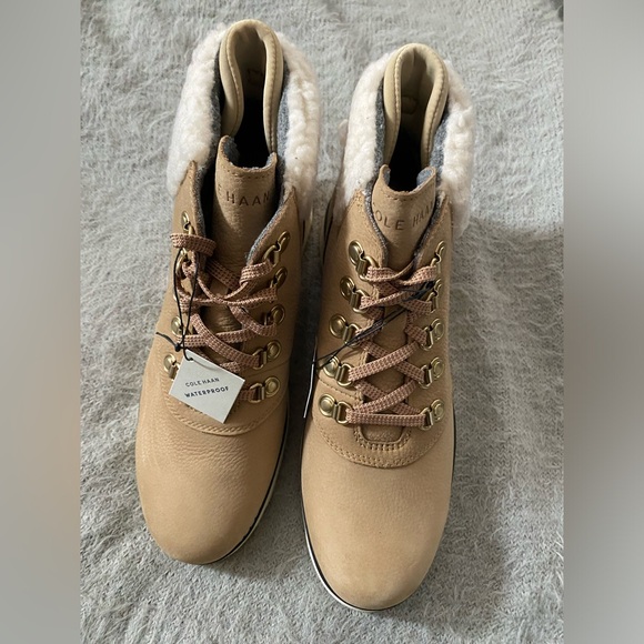 COLE HAAN • Nantucket Rugged Hiker Bootie • Women’s - Picture 6 of 13